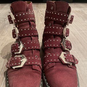 GIVENCHY Elegant Studs Ankle Boots
